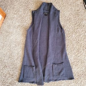 **Grey Open Front Sleeveless Cardigan